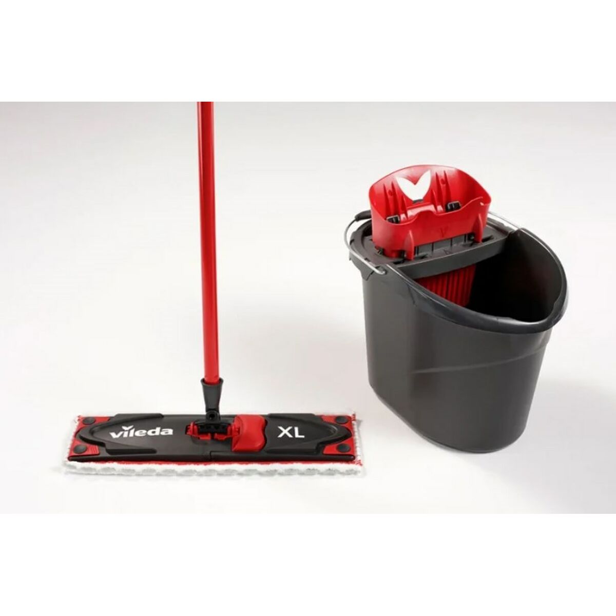 Vileda Ultramax XL Box Mop Black Red Microfiber