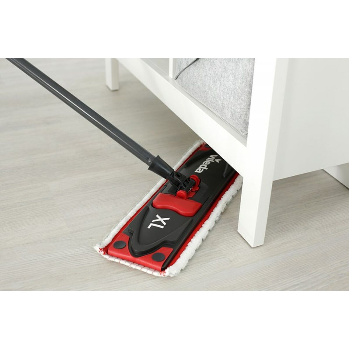 Vileda Ultramat Turbo XL Black Red Microfiber Mop with Bucket