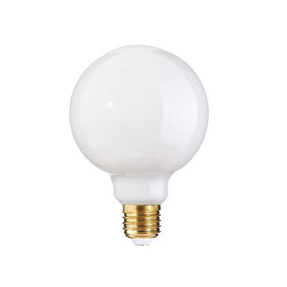 White LED Bulb E27 6W 8 x 8 x 12 cm