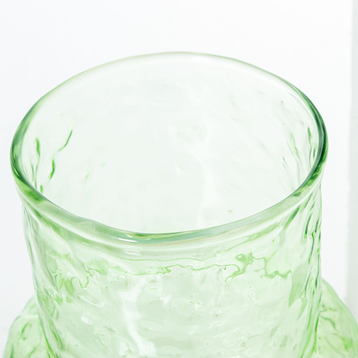 Alexandra House Living Vase Green Crystal 14 x 28 cm