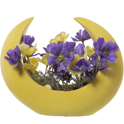 Alexandra House Living Yellow Ceramic Moon Centerpiece 14 x 29 x 28 cm