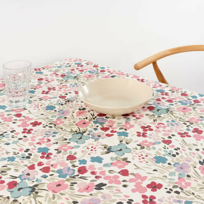 Belum stain-resistant tablecloth 0120-52 180 x 200 cm Flowers