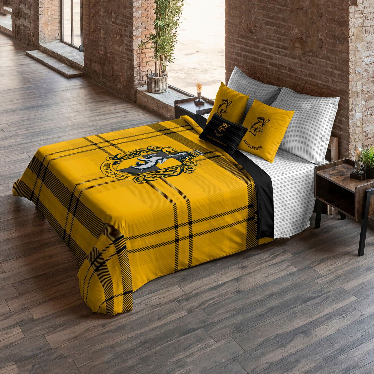 Harry Potter Classic Hufflepuff Duvet Cover 180 x 220 cm Bed of 105