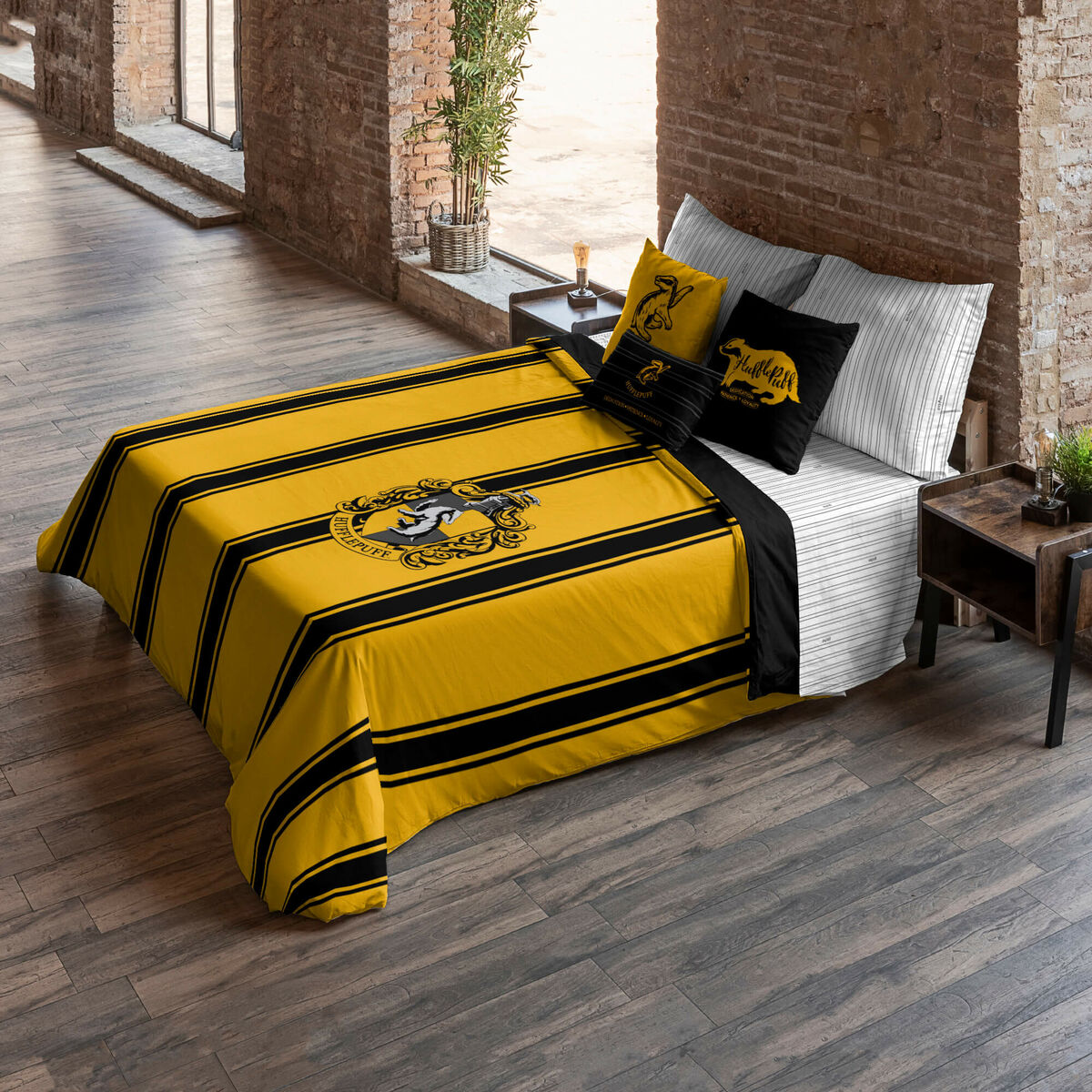 Harry Potter Hufflepuff Yellow Black Duvet Cover 220 x 220 cm 135/140 cm Bed