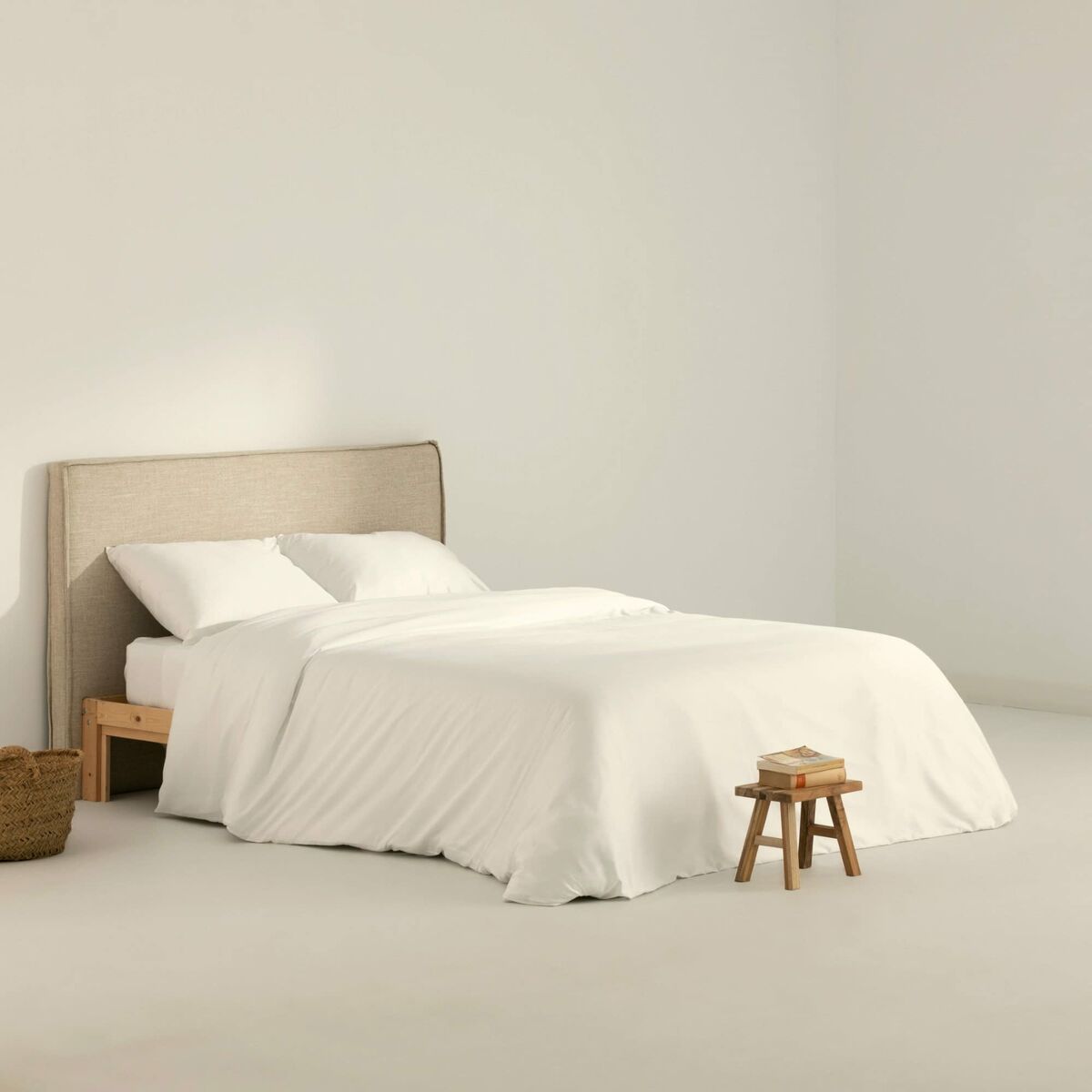 SG Home White Duvet Cover 155 x 220 cm