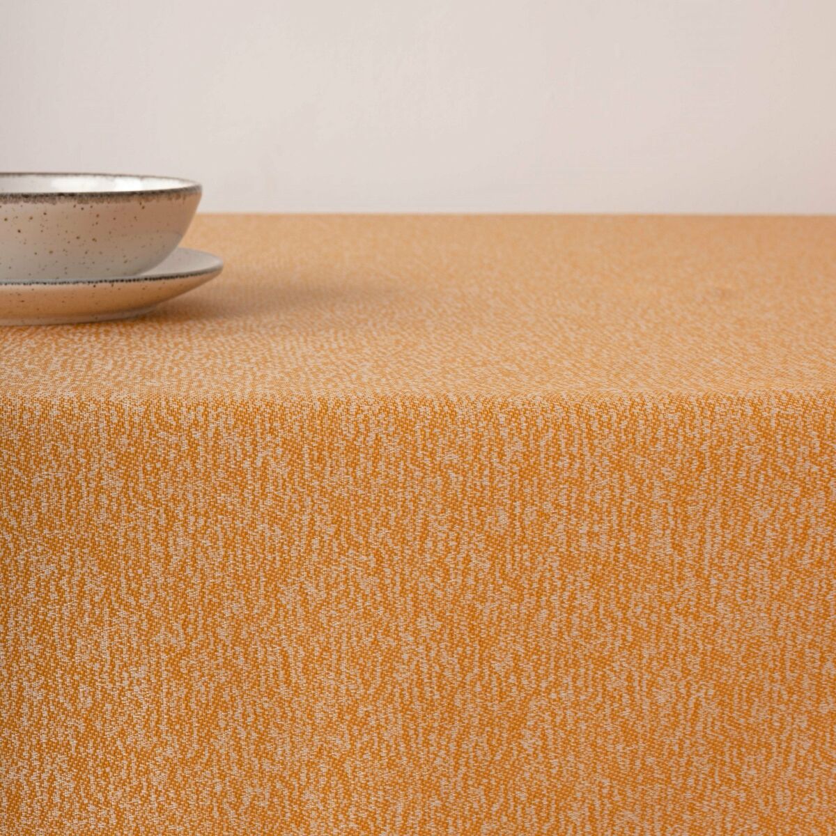 Belum stain-resistant tablecloth 000-068 Gold 240 x 155 cm