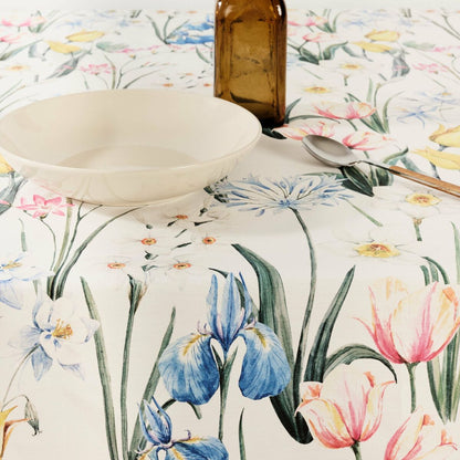 Belum Tablecloth 0120-353 200 x 155 cm Flowers