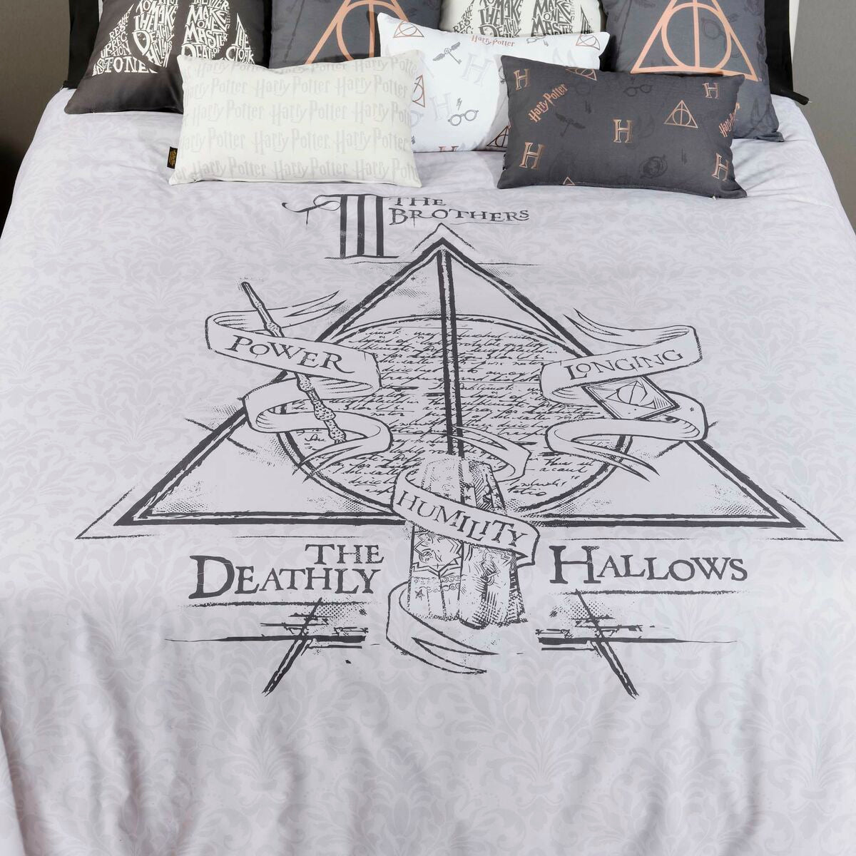 Harry Potter Deathly Hallows Legend Duvet Cover 220 x 220 cm 135/140 bed