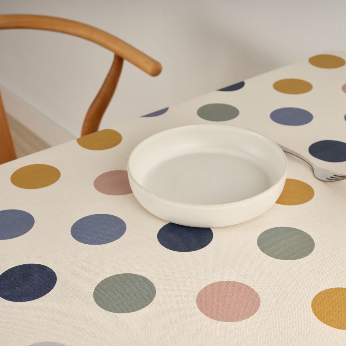 Stain-resistant tablecloth Belum 0120-160 250 x 140 cm Circles