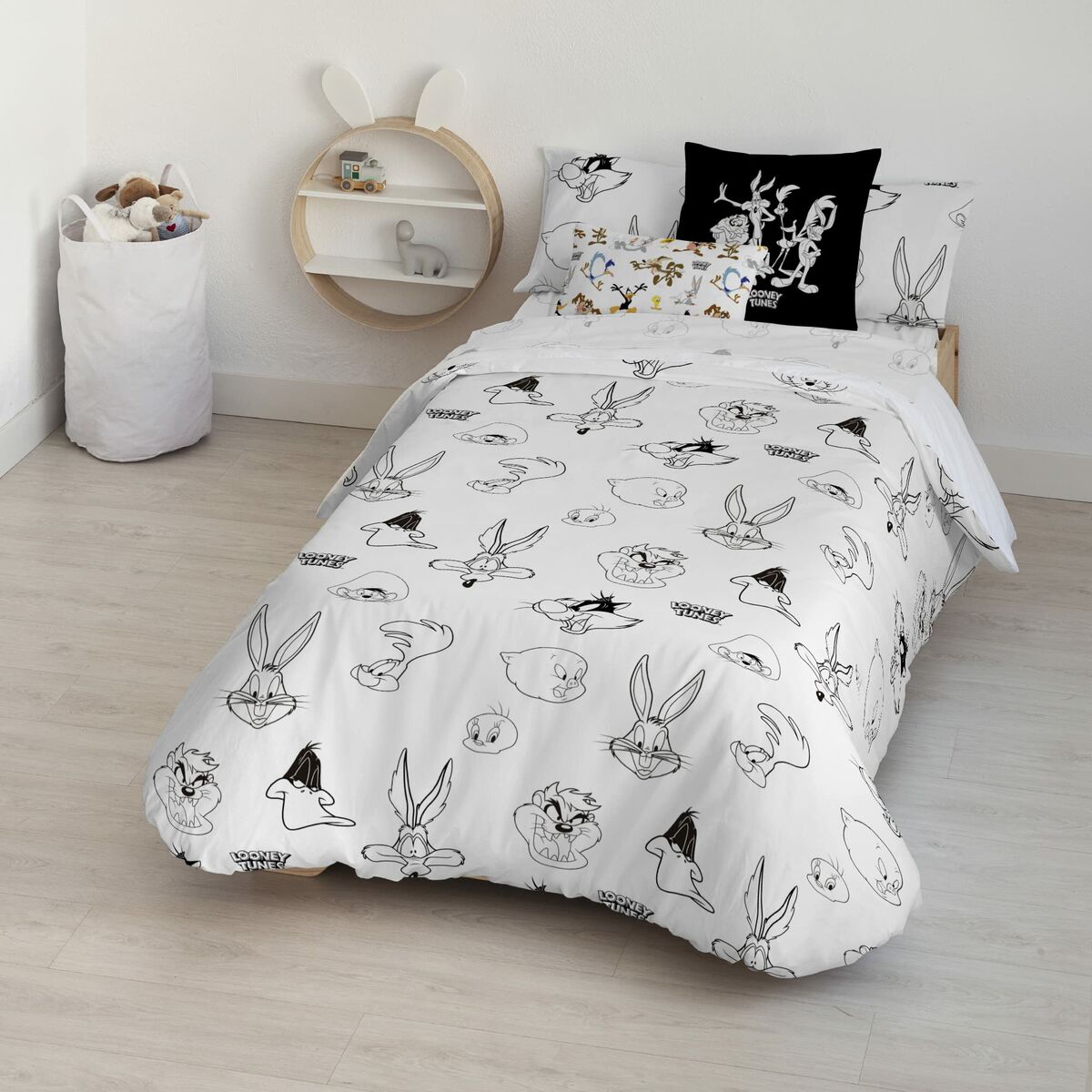 Looney Tunes Looney B&amp;W Duvet Cover 180 x 220 cm