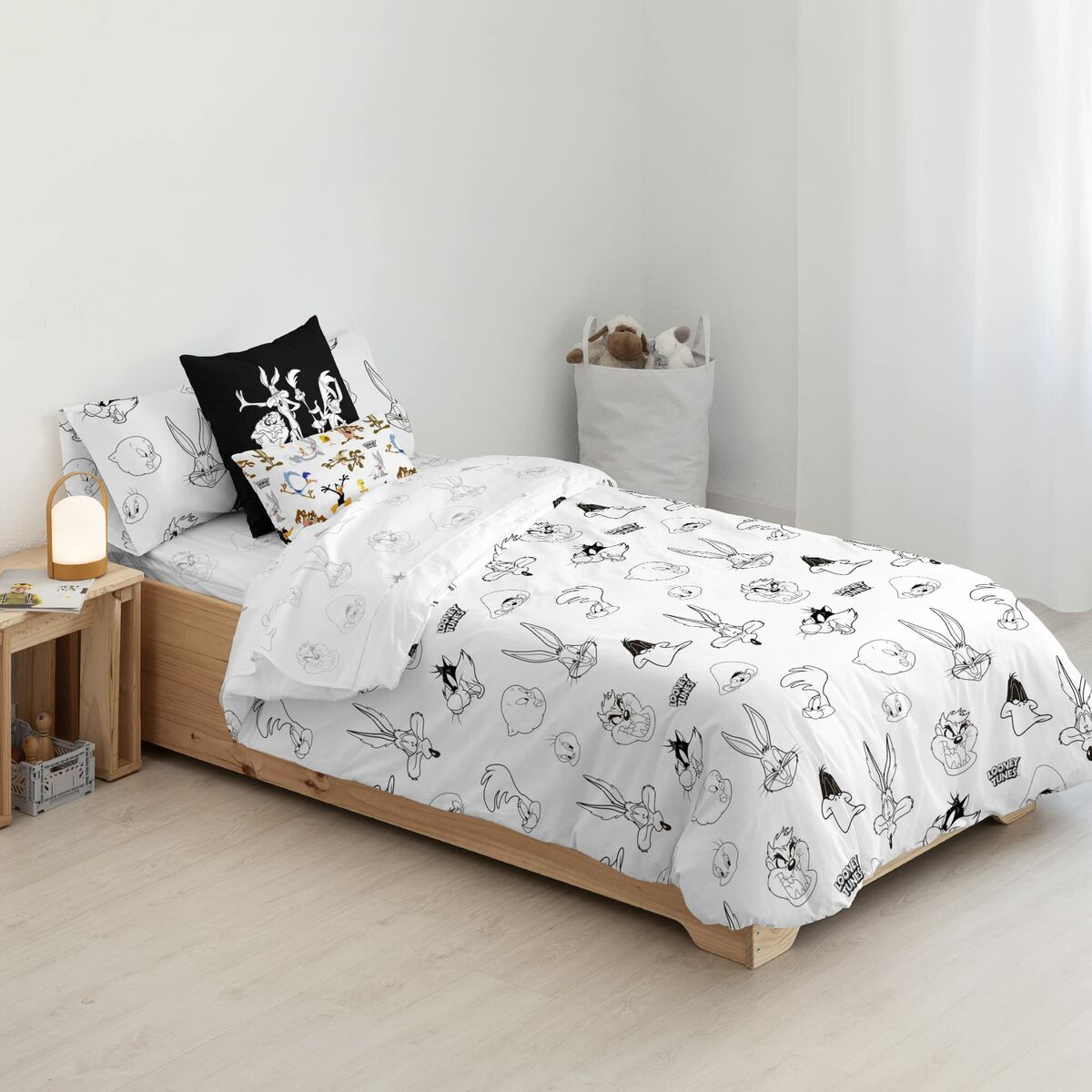 Looney Tunes Looney B&amp;W Duvet Cover 180 x 220 cm