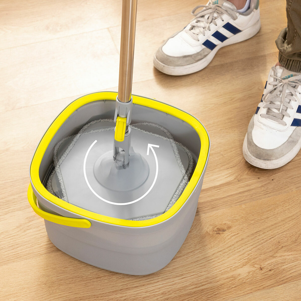 InnovaGoods Selimop Self-Cleaning Spin Mop with Separator Bucket