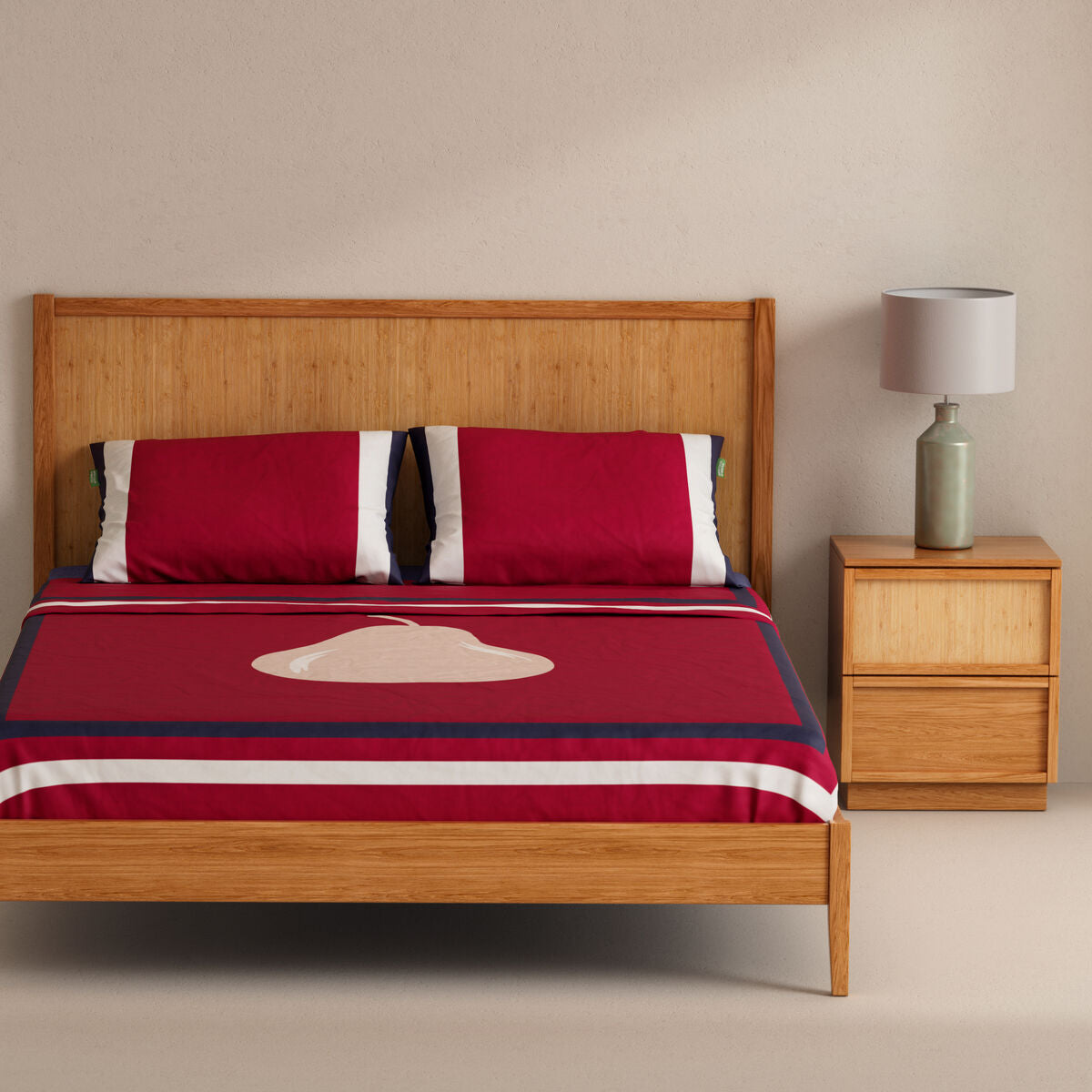 Benetton Standard Red Pear 4 Piece Sheet Set