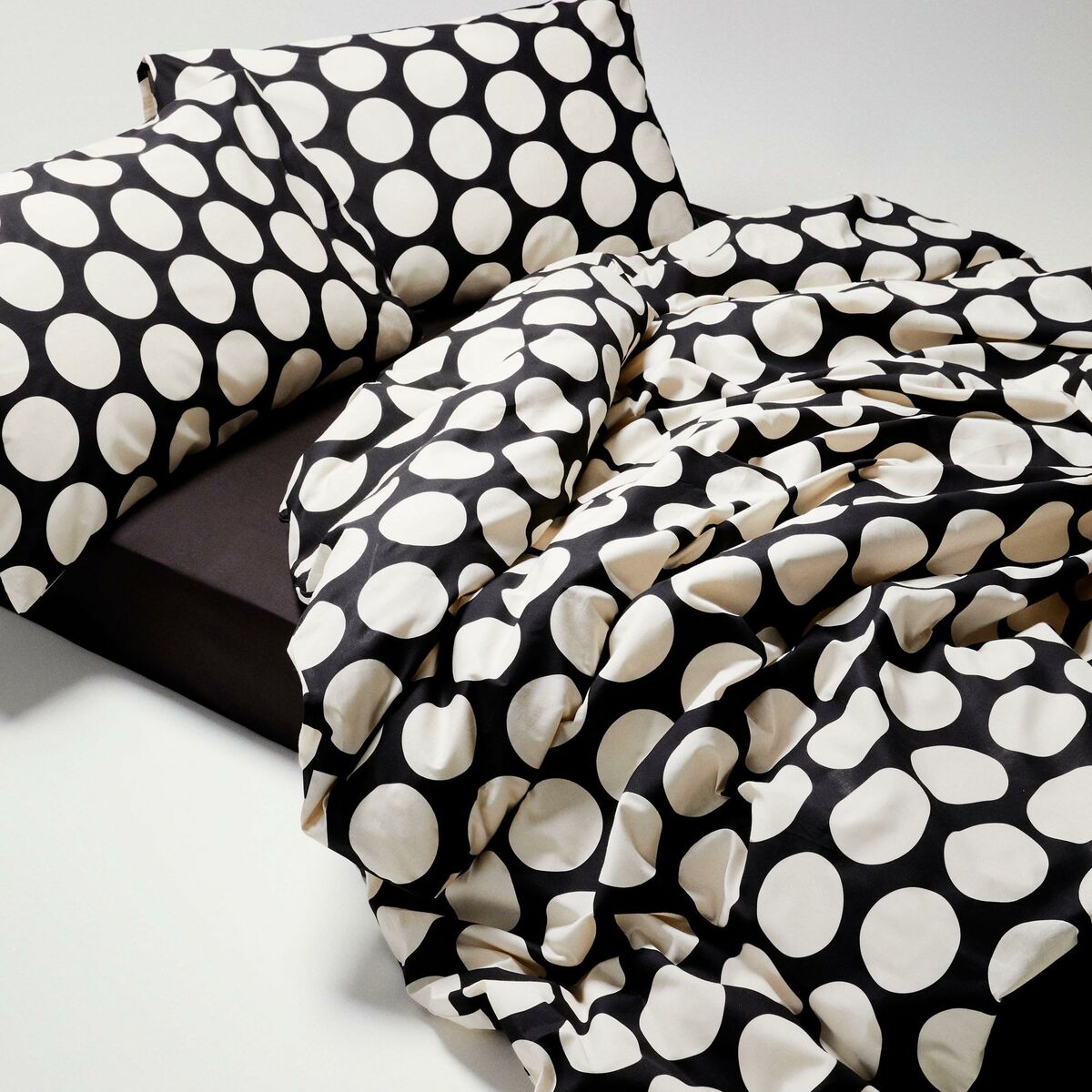 Benetton Black Polka Dot Sheet Set 4 Pieces