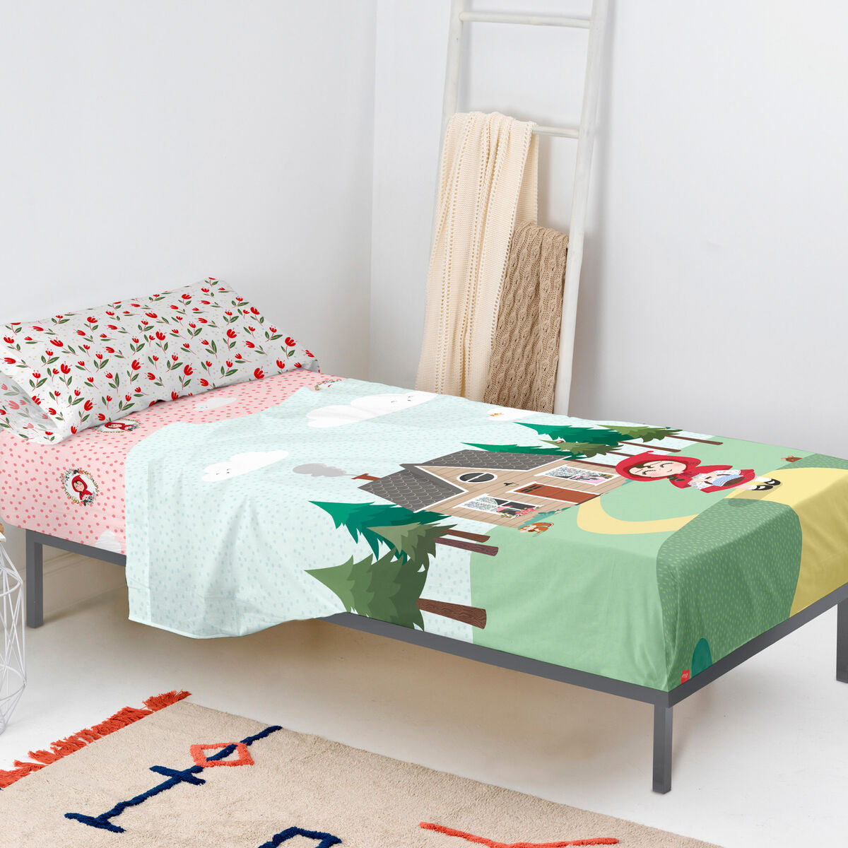 Juego de Sábanas HappyFriday Mr Fox Red Riding Hood Multicolor Cama de 80/90 2 Piezas