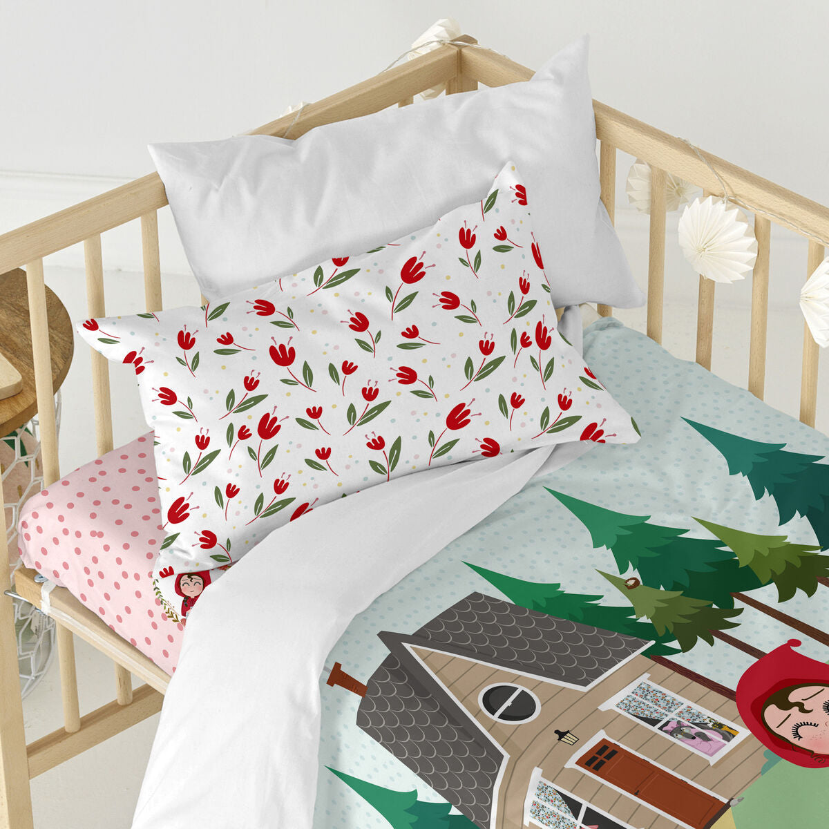 HappyFriday Mr Fox Red riding hood Multicolor Baby Crib Duvet Cover Set 2 Pieces