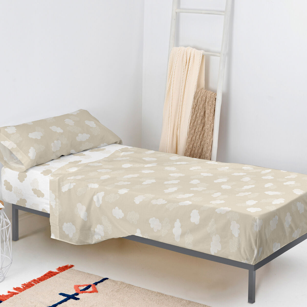 Juego de Sábanas HappyFriday Basic Kids Clouds Beige Cama de 80/90 2 Piezas