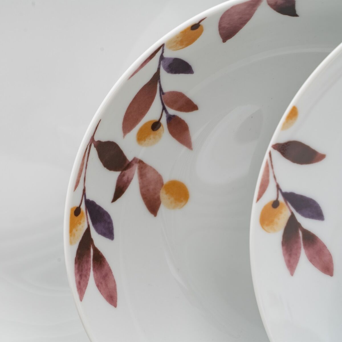 18-Piece Dinnerware Set Leaves Porcelain 1 cm